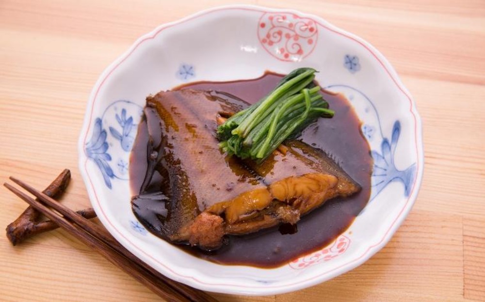 北海道産宗八かれい【煮付用】　1ｋｇ（切身4～5枚）