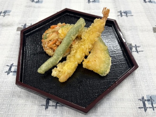 ミニ天丼セット4種　かき揚・海老・南瓜・いんげん