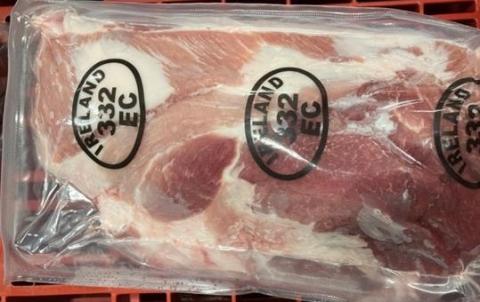 【送料無料】アイルランド産豚肩ロース
