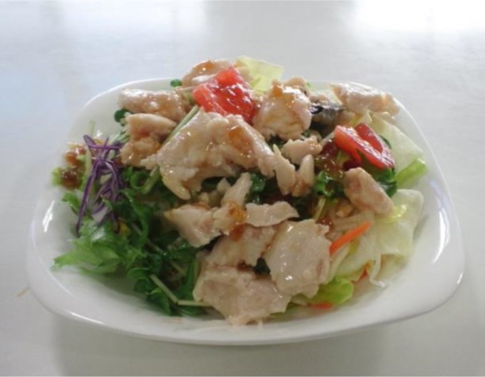 国産調味蒸し鶏（むね肉）　80ｇ