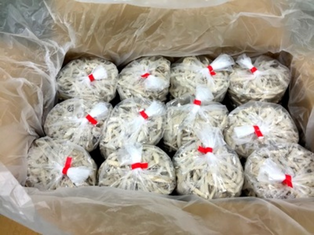 秋田県産　わかさぎ唐揚げ　約3~4cm　500g