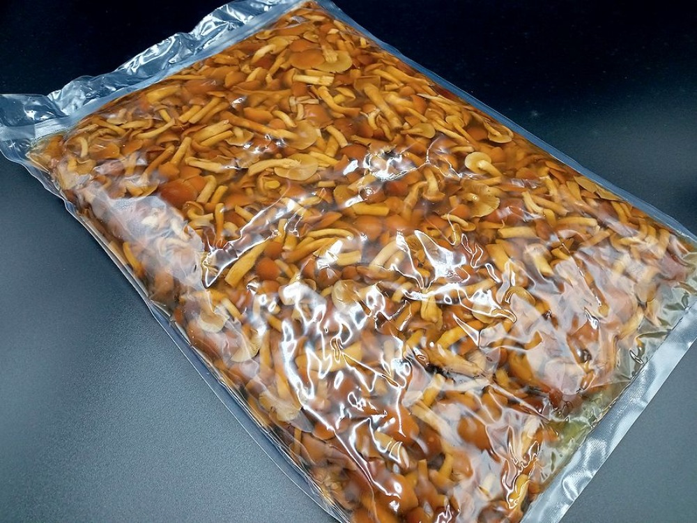 長野県産　なめこ　水煮　1ｋｇ（固形）