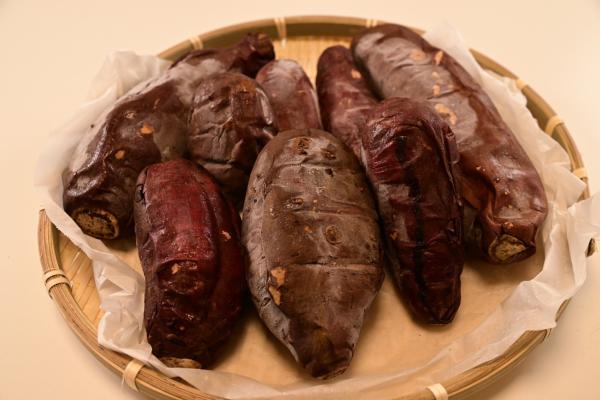 【鹿児島県産】紅はるか　冷凍焼きいも　洗い　約320ｇ/本