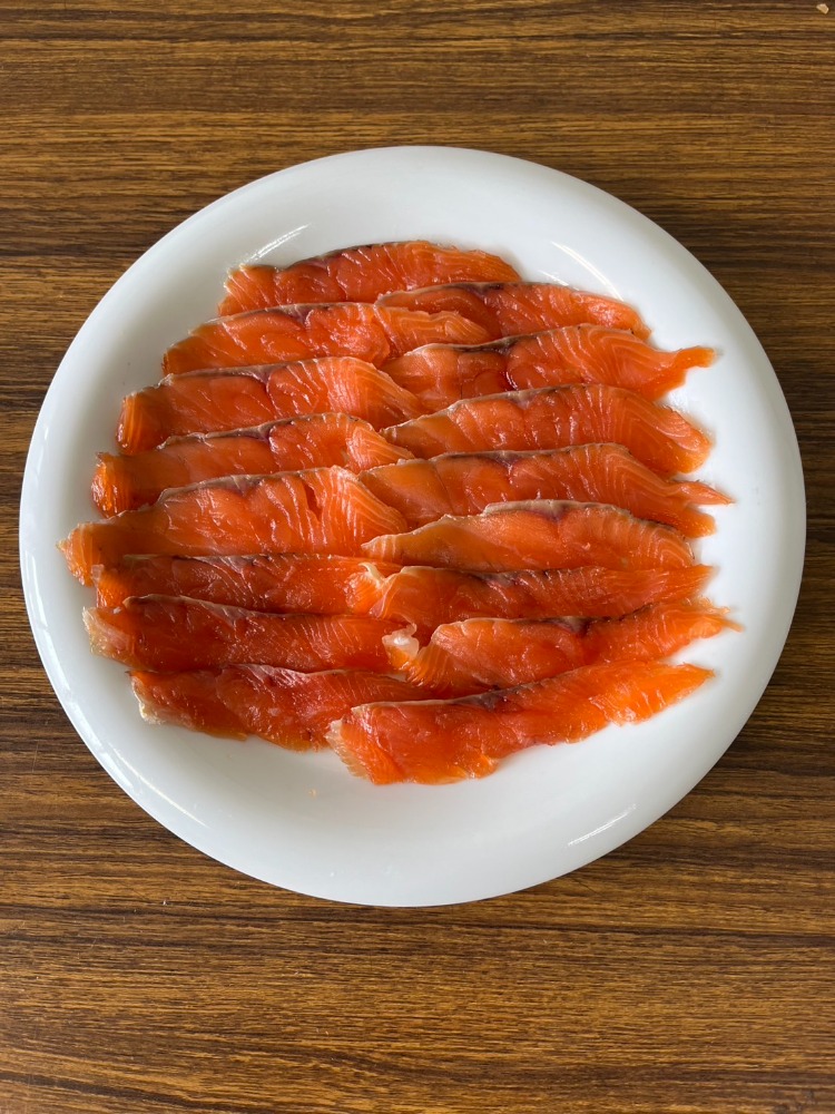 北海道オホーツク産桜マススモーク　1枚350g~450g