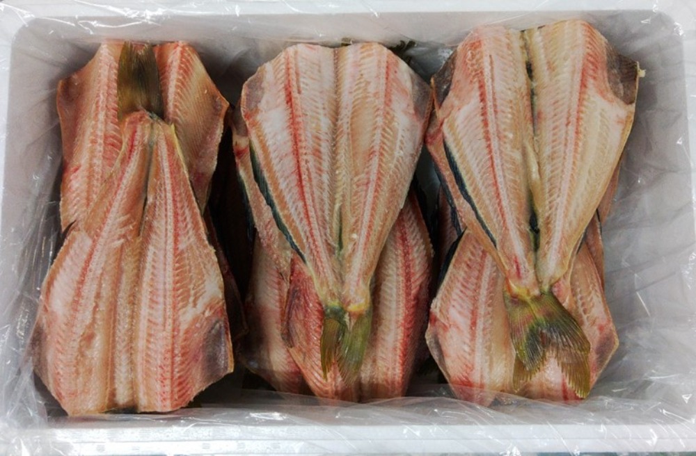 【不定貫】縞ホッケ開き干し　200～250g