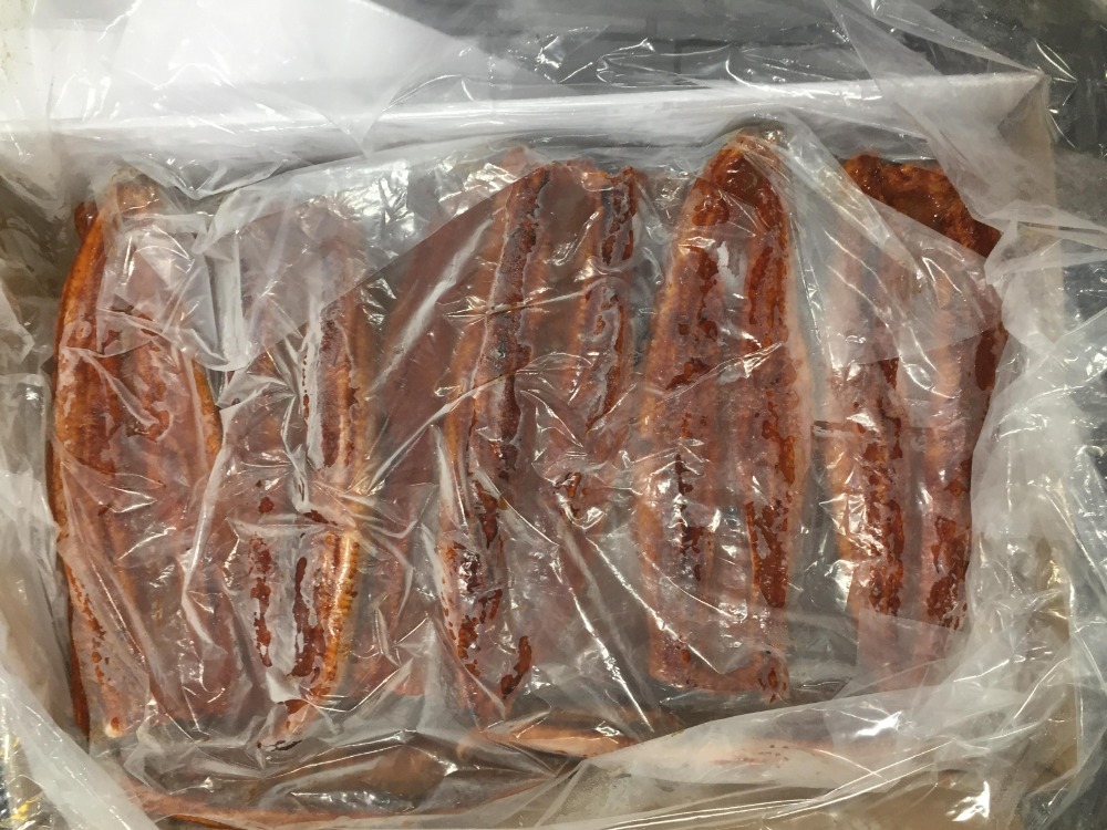 ウナギ蒲焼(無頭背開き)　35尾/10㎏